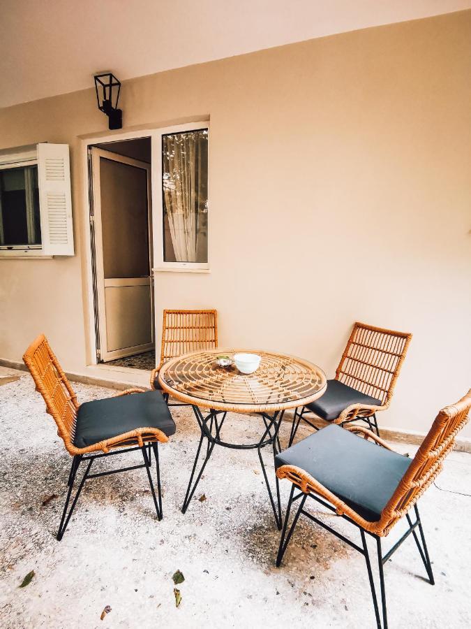 Explore Greece From Apartment With Private Garden Chalkida Exterior photo